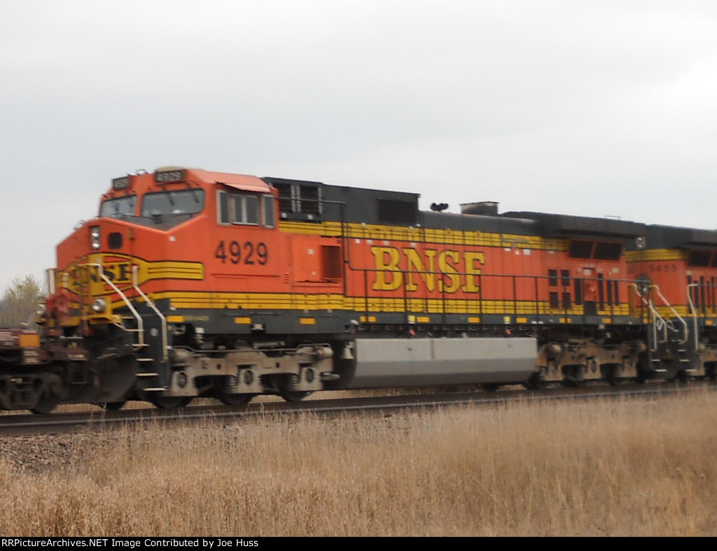 BNSF 4929